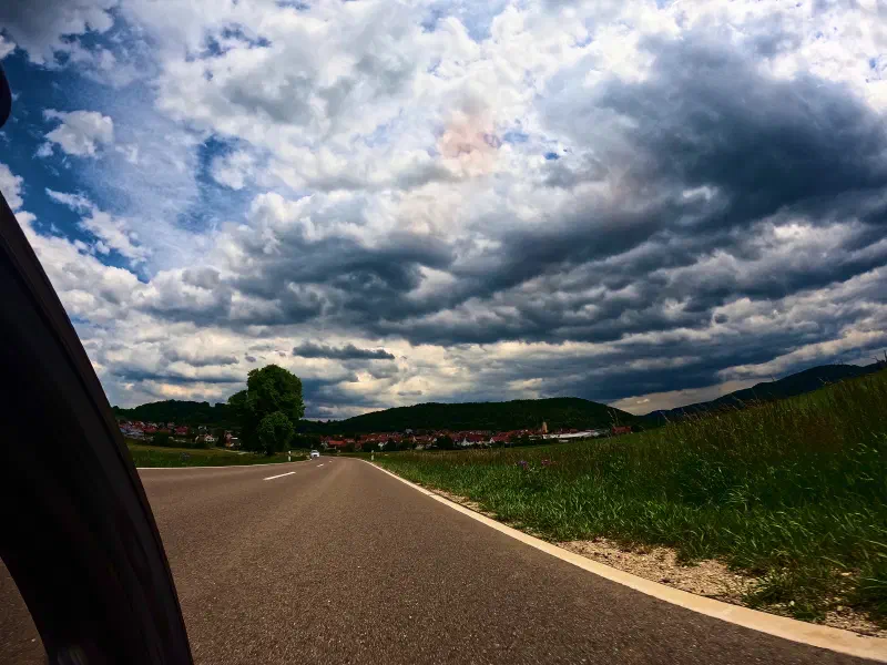 Featured image of post Luxemburg Tag 1: Vom Wetter getrieben