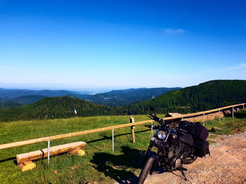 Featured image of post Luxemburg Tag 2: Schwarzwald, Frankreich, Saarland, Hunsrück