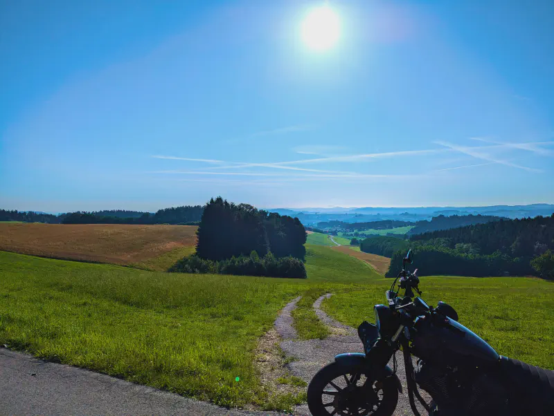 Featured image of post #MotoMontag (144)