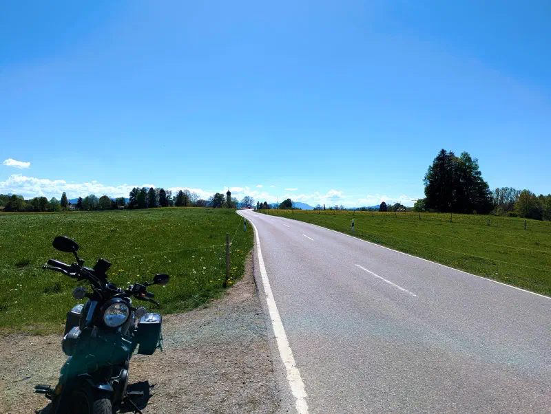 Featured image of post #MotoMontag (175)