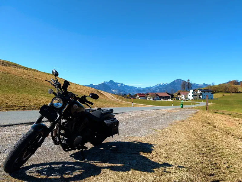 Featured image of post #MotoMontag (178)