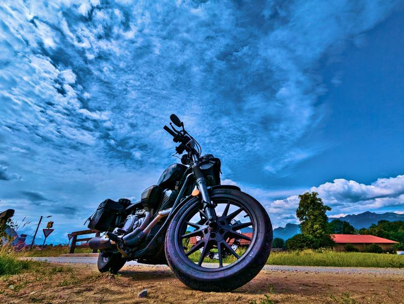 Featured image of post #MotoMontag (52)