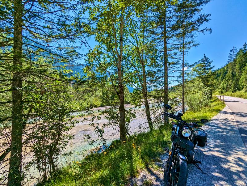 Featured image of post #MotoMontag (80)