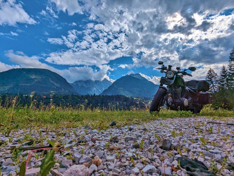 Featured image of post #MotoMontag (90)